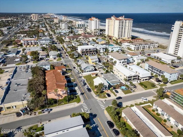 $6,400 | 1207 2nd Street South, Unit 1207, Jacksonville Beach, FL 32250