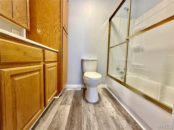 $170,000 | 100 School Street, Wilsonville, IL 62093