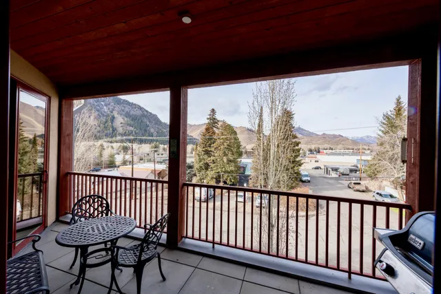 $890,000 | 360 9th Street East, Unit 25, Ketchum, ID 83340