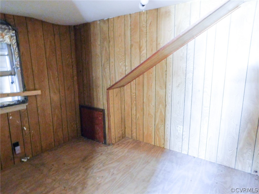 277 Deer Run Road Callao, VA 22435 - Photo 28 of 38 Gallery Image 28