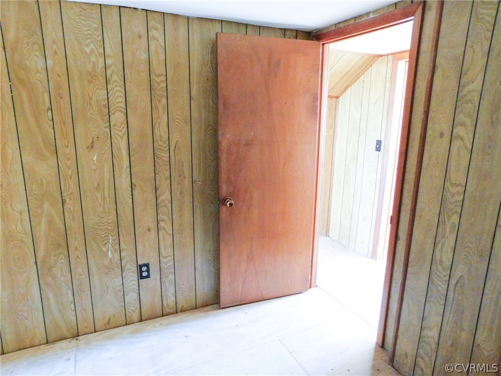 277 Deer Run Road Callao, VA 22435 - Photo 30 of 38 Gallery Image 30