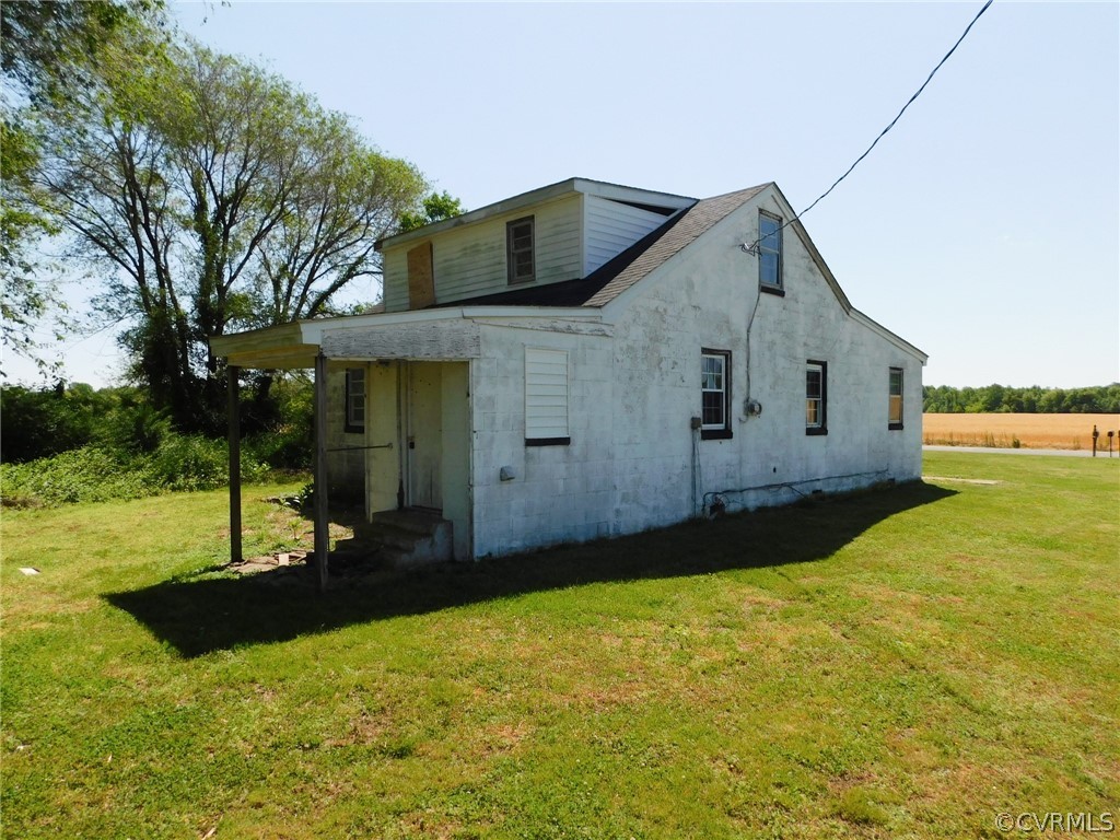 277 Deer Run Road Callao, VA 22435 - Photo 35 of 38 Gallery Image 35