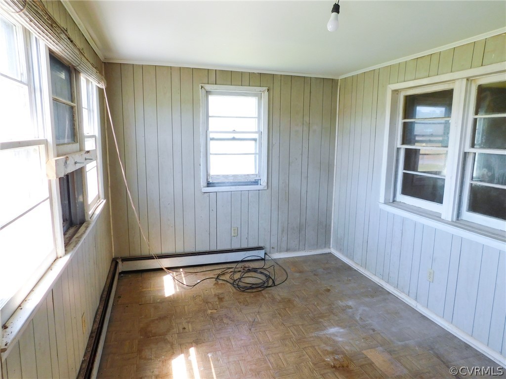 277 Deer Run Road Callao, VA 22435 - Photo 10 of 38 Gallery Image 10