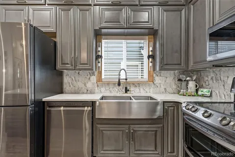 $470,000 | 20982 East 40th Place, Denver, CO 80249