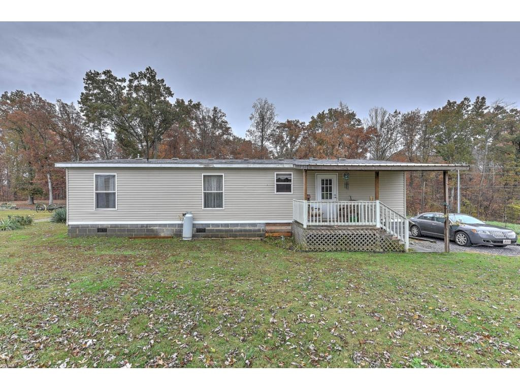 229 J Mell Johnson Road Greeneville, TN 37745 - Photo 31 of 33 Photo 33
