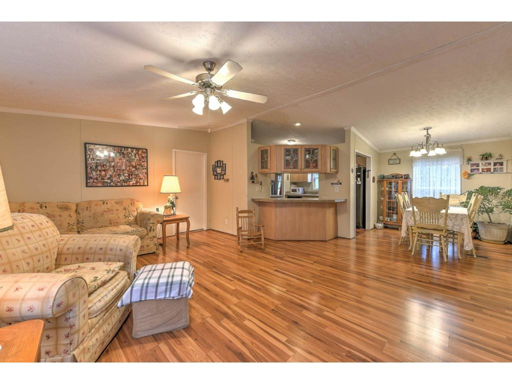 229 J Mell Johnson Road Greeneville, TN 37745 - Photo 4 of 33 Photo 4