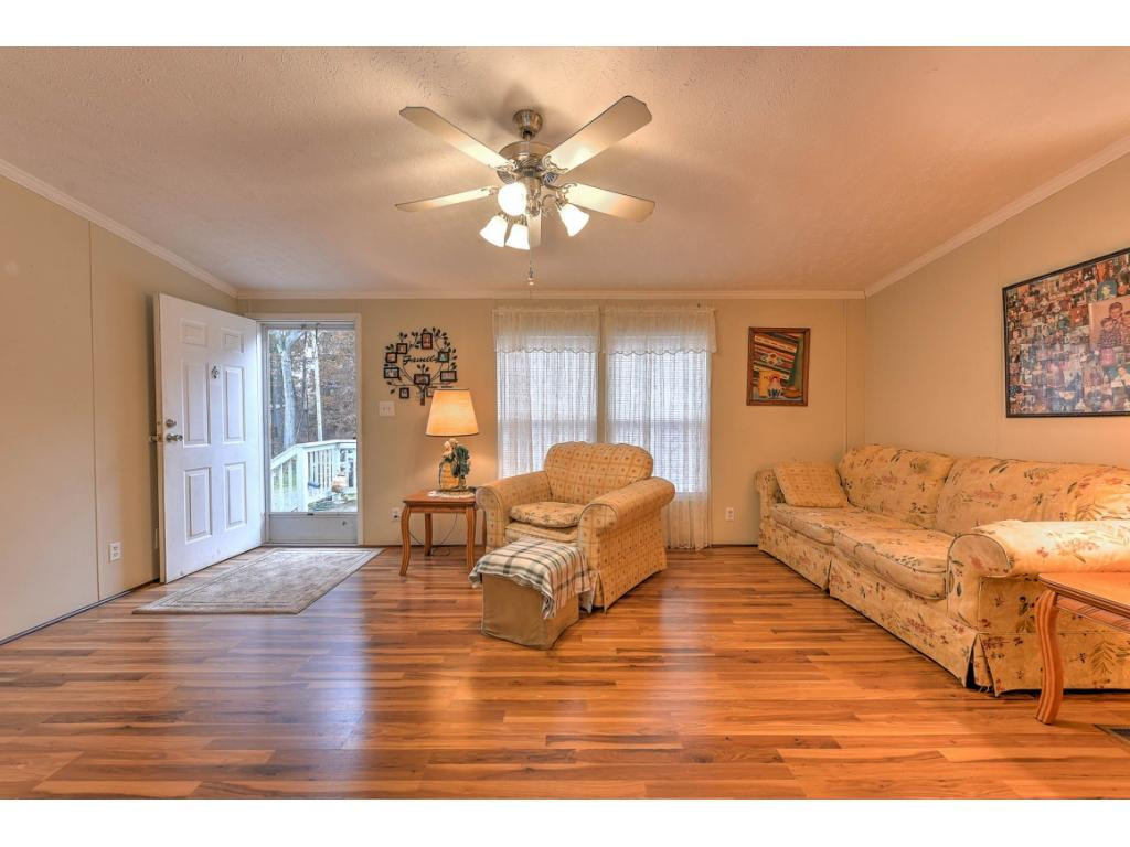 229 J Mell Johnson Road Greeneville, TN 37745 - Photo 7 of 33 Photo 7