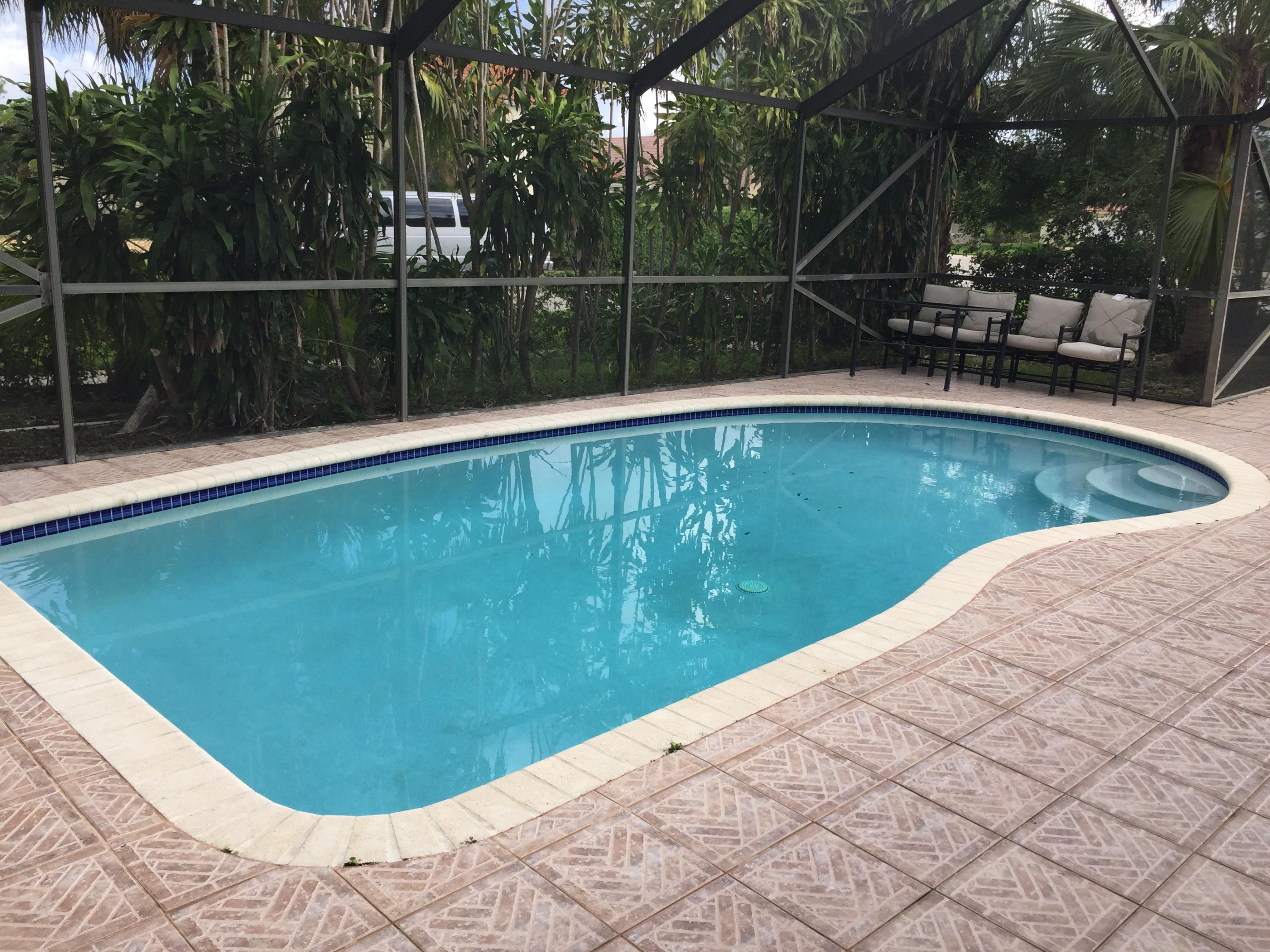 10383 Islander Drive Boca Raton, FL 33498 - Photo 5 of 10 Pool 2