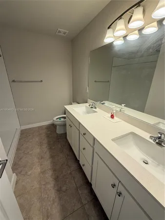 a close view of washer and dryer