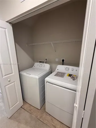 a close view of sink and tap