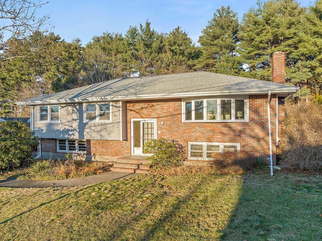 43 Rosemary Road Dedham, MA 02026 - Photo 1 of 33 Gallery Image 1