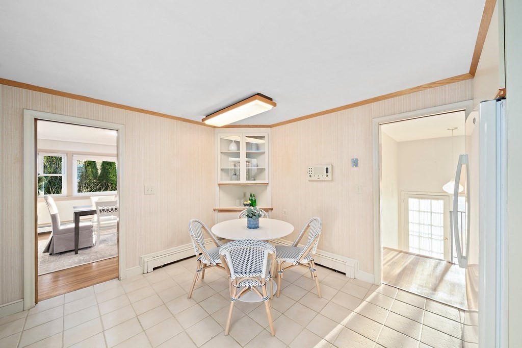43 Rosemary Road Dedham, MA 02026 - Photo 7 of 33 Gallery Image 7