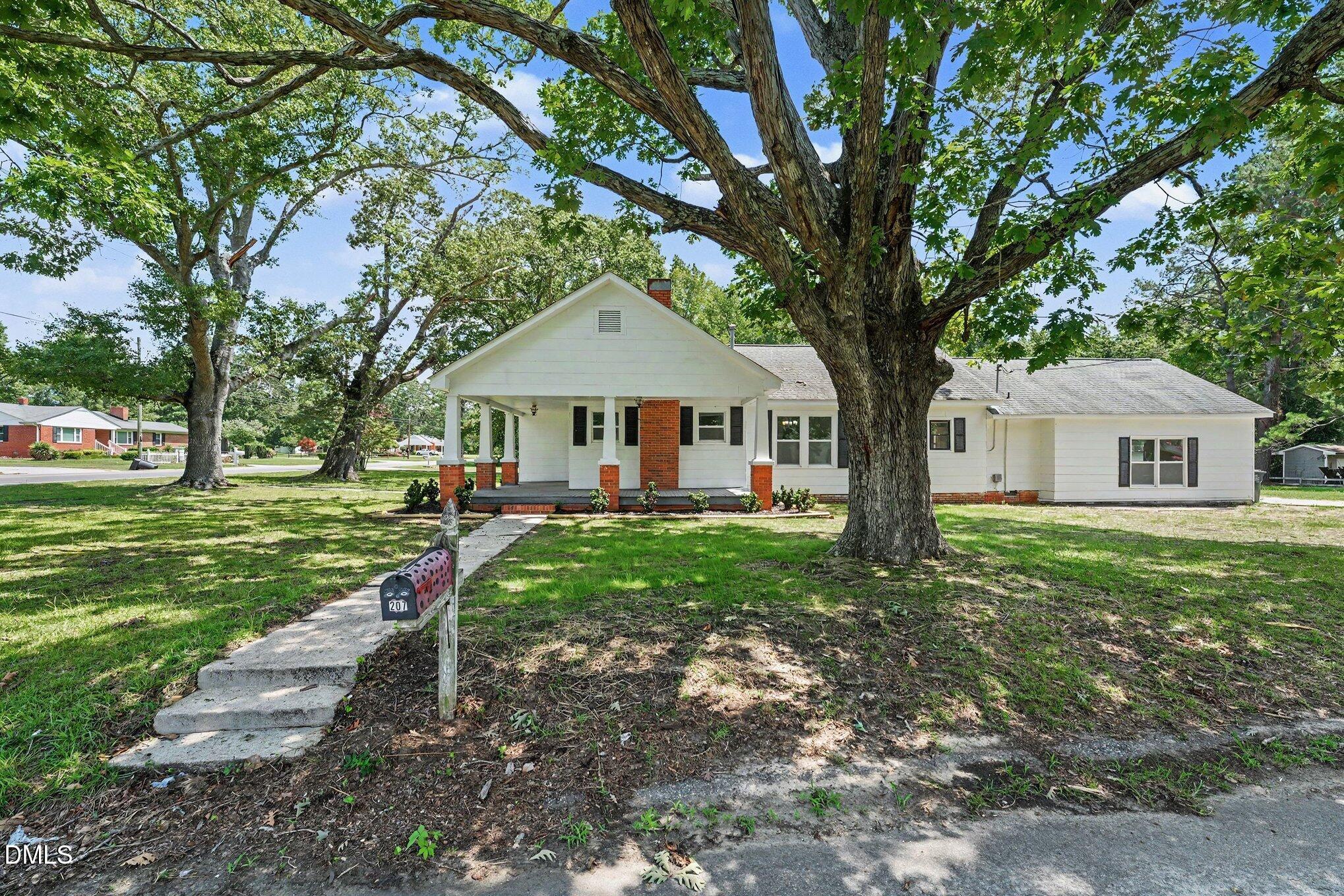 207 Old Post Road Erwin, NC 28339 - Photo 3 of 27 Corner Lot Charm