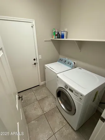 $2,185 | 2682 East Gillcrest Road, Gilbert, AZ 85298