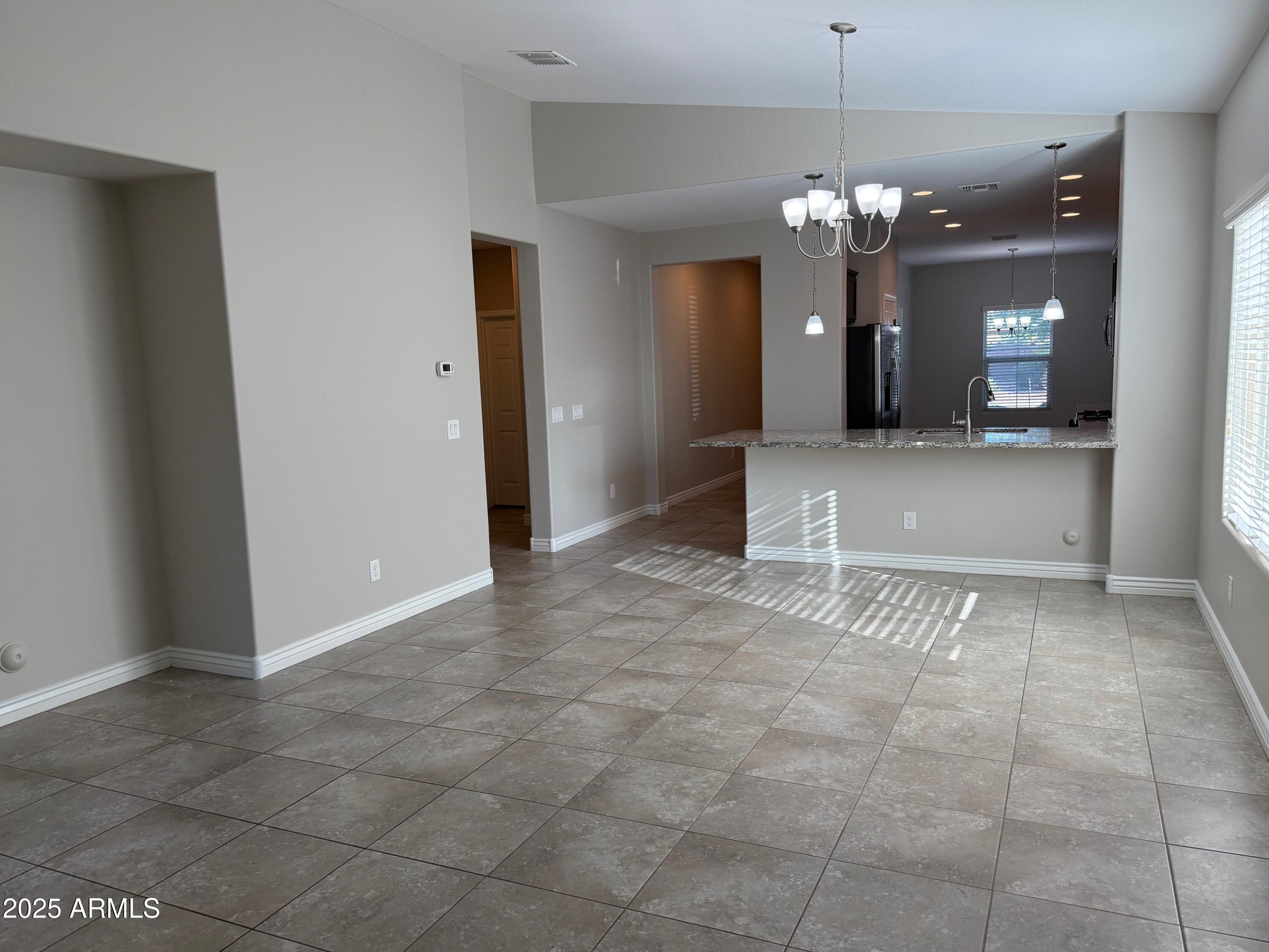 2682 East Gillcrest Road Gilbert, AZ 85298 - Photo 9 of 27 IMG_8054