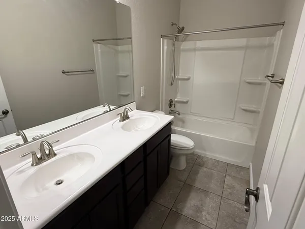 $2,185 | 2682 East Gillcrest Road, Gilbert, AZ 85298