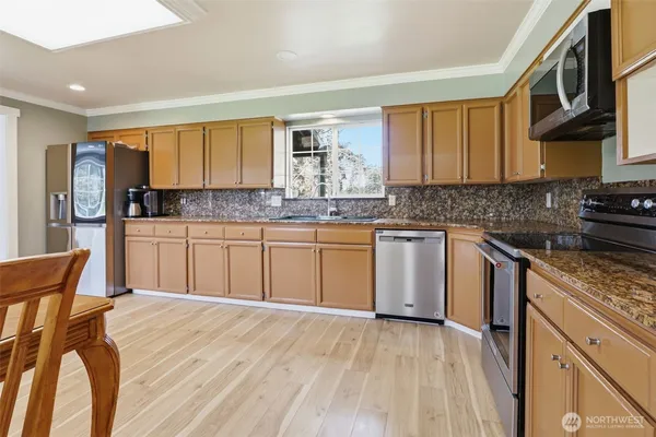 $1,200,000 | 20507 Northeast 68th Street, Vancouver, WA 98682