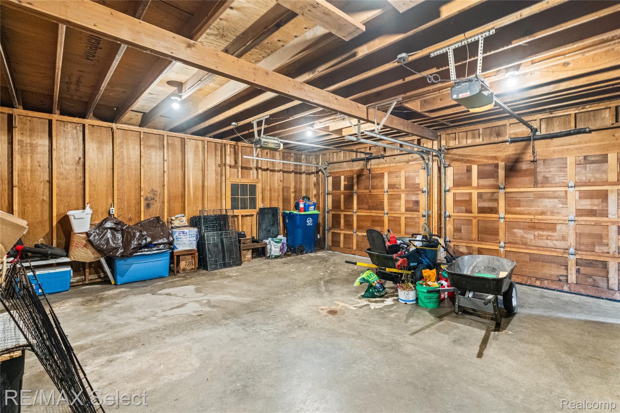 3471 South Towerline Road Bridgeport, MI 48722 - Photo 49 of 55 3471 S Towerline Rd barn 08.jpg