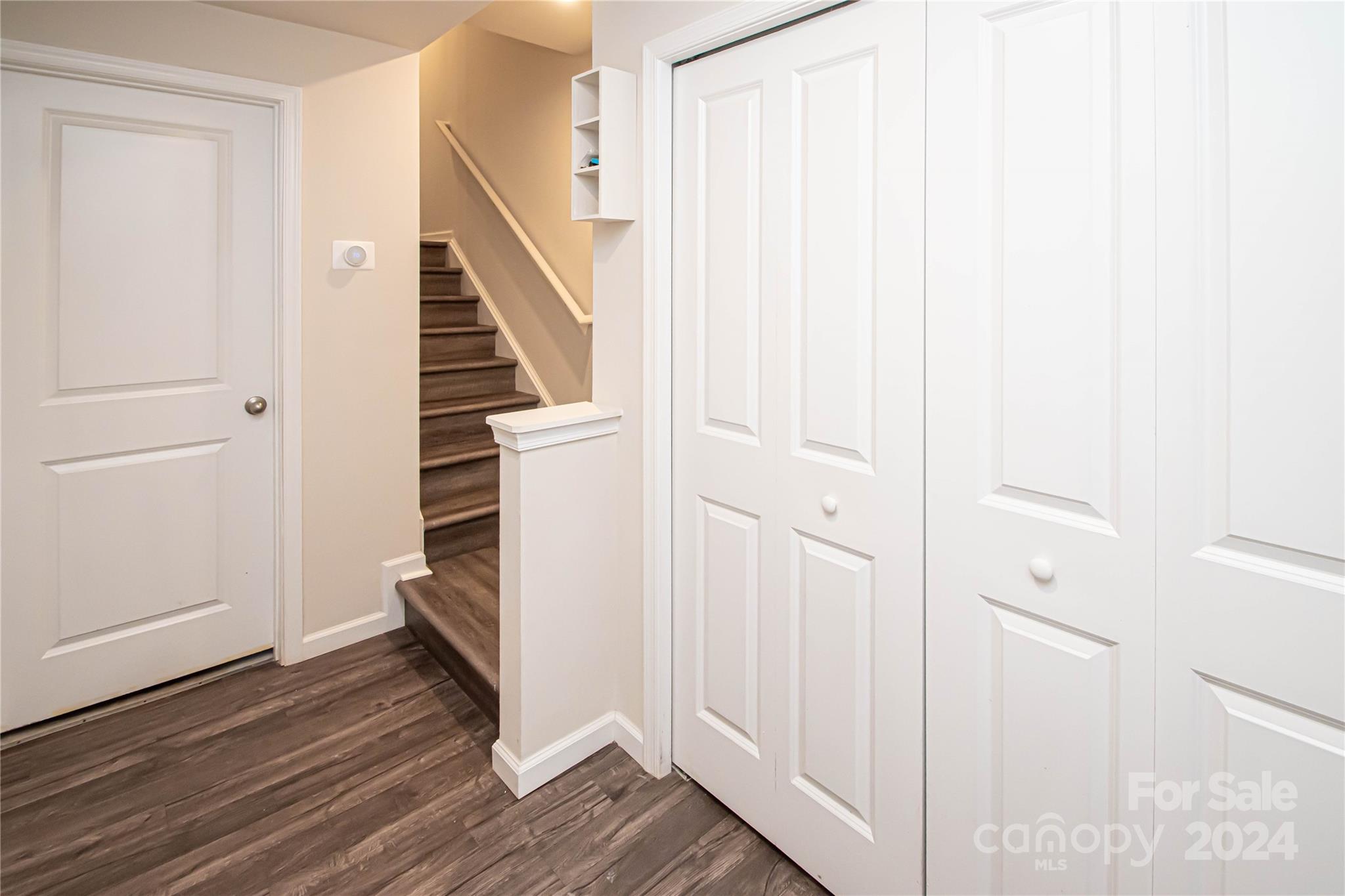956 Taybyn Road Fort Mill, SC 29715 - Photo 3 of 32 Gallery Image 3