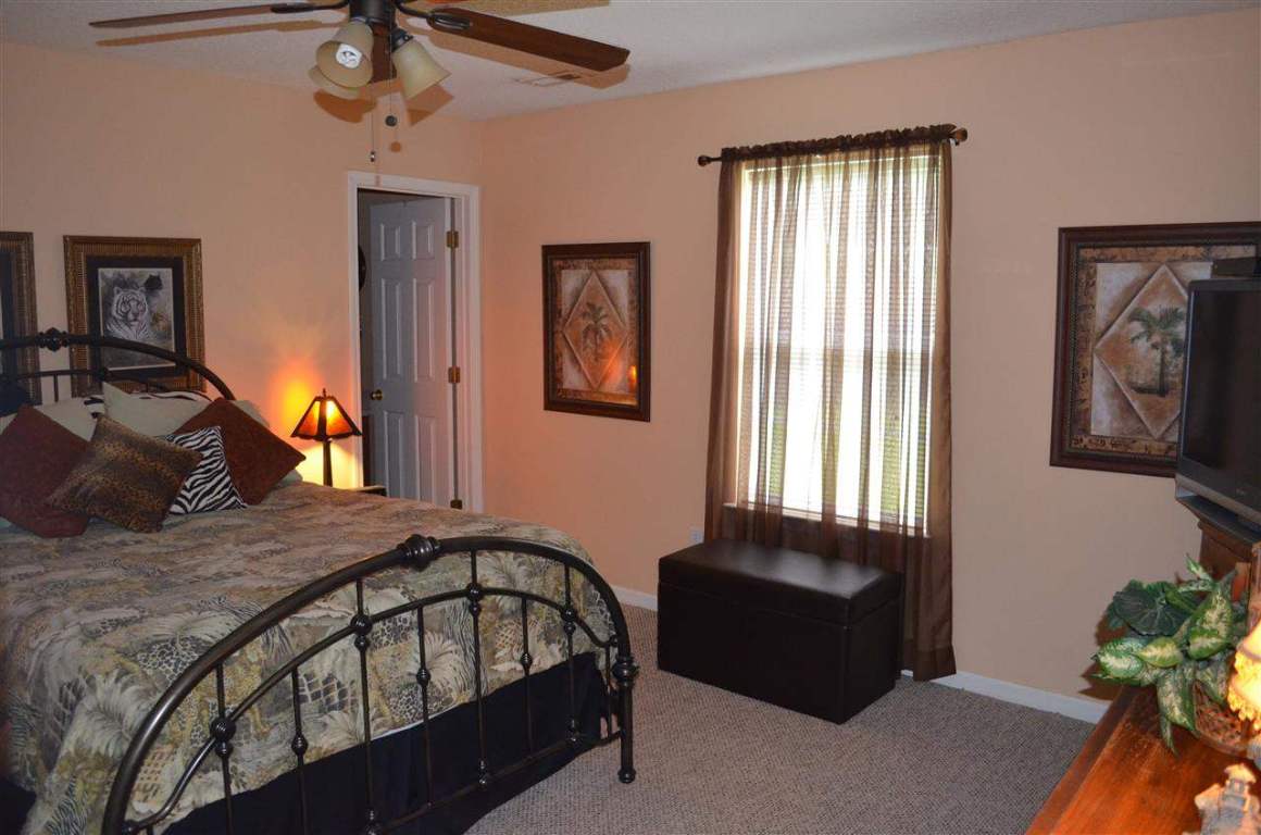 514 Fairmont Road Anderson, SC 29621 - Photo 5 of 23