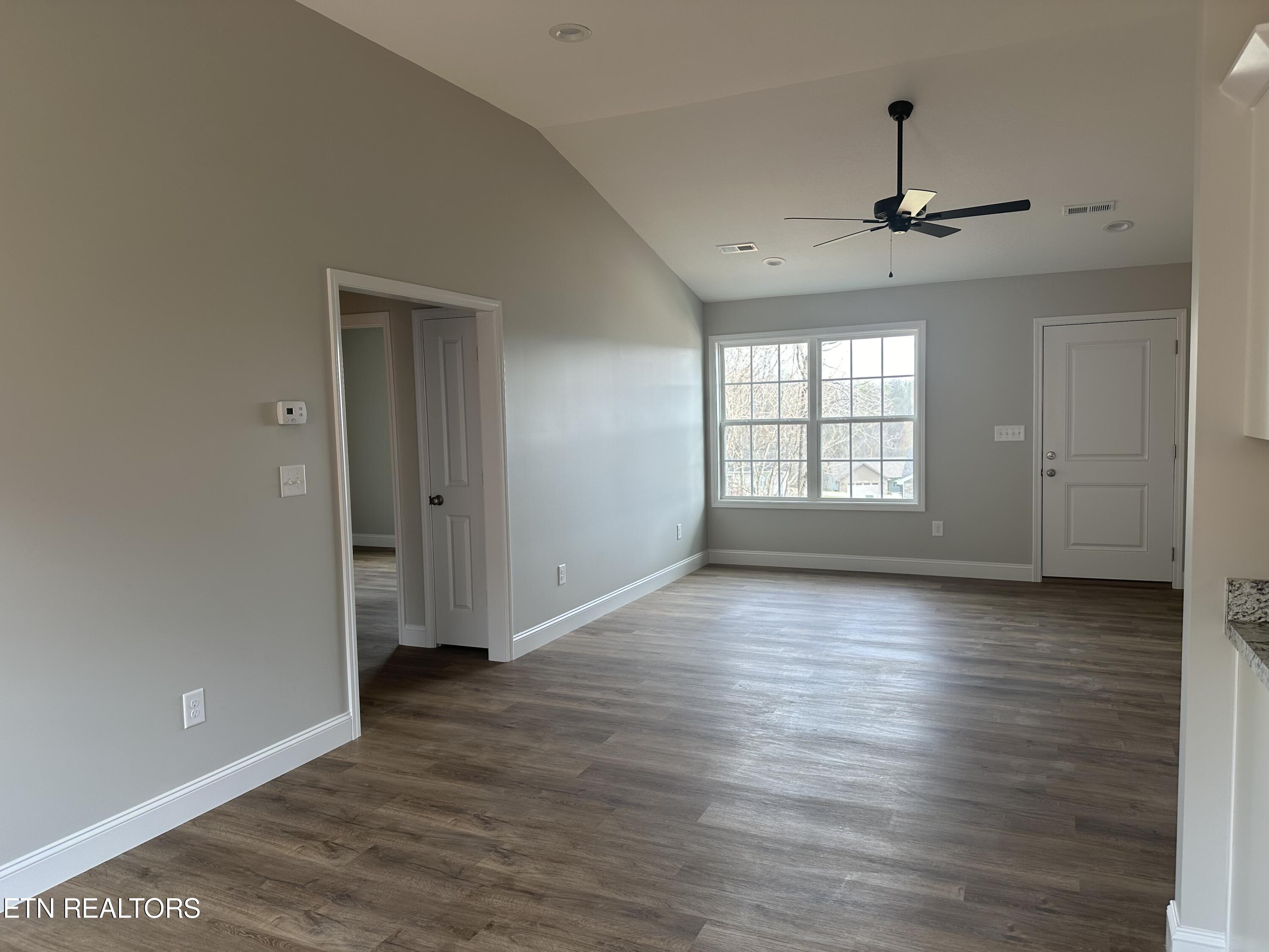 120 Middle Glen Road Maynardville, TN 37807 - Photo 3 of 12 Dining to Living Room