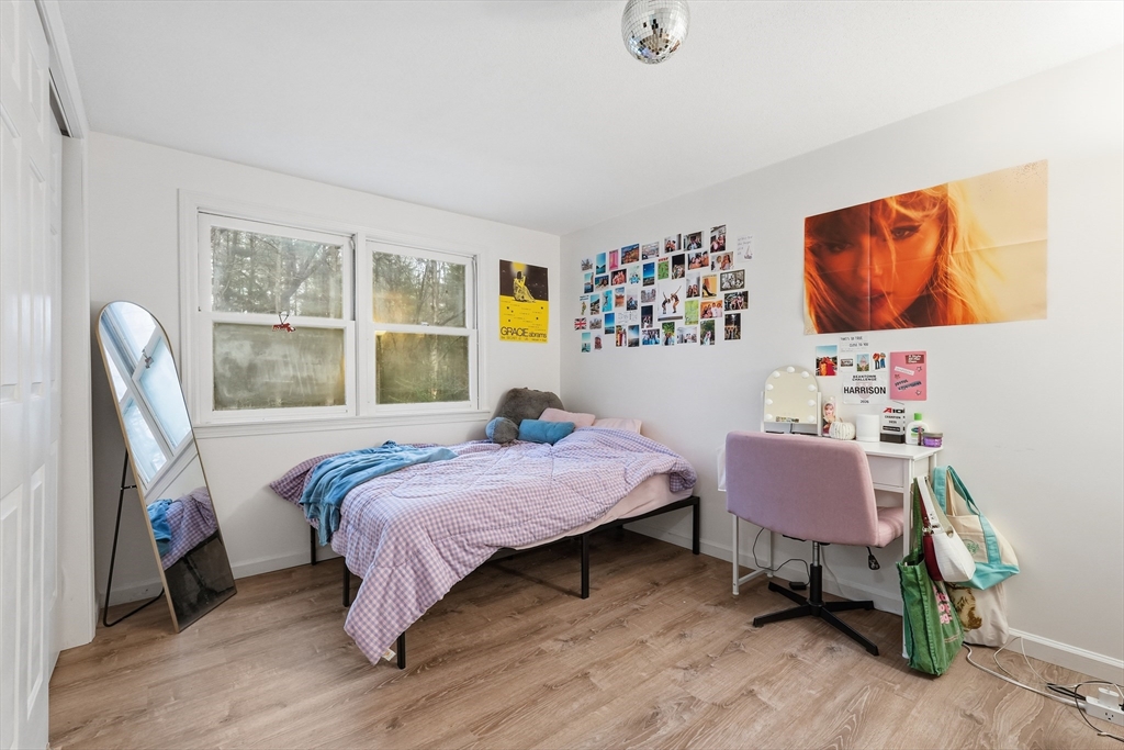 228 Aubinwood Road Amherst, MA 01002 - Photo 16 of 25