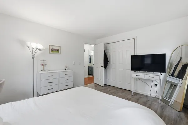 $595,000 | 228 Aubinwood Road, Amherst, MA 01002