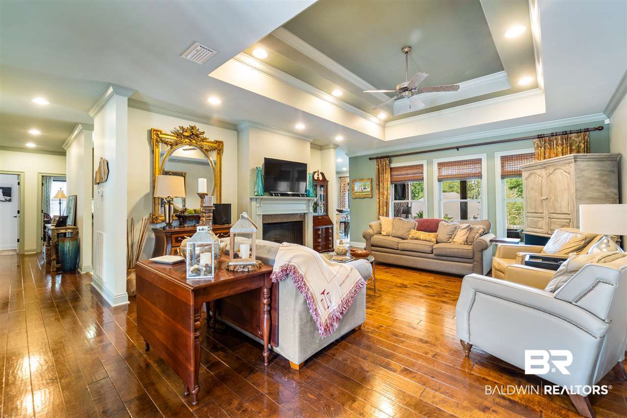 6307 Garrison Drive Daphne, AL 36527 - Photo 4 of 23 Great Room