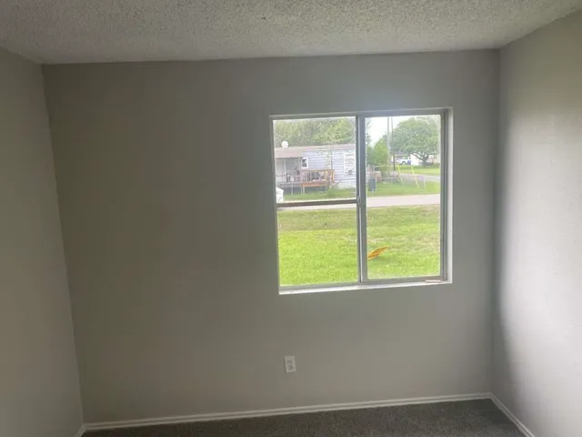 $1,799 | 13626 Collins Street, Kendleton, TX 77417