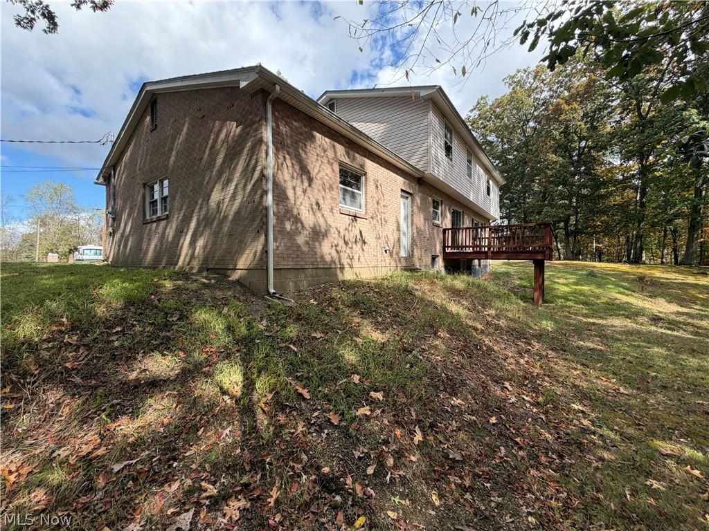 2746 Kragel Road Richmond, OH 43944 - Photo 7 of 35