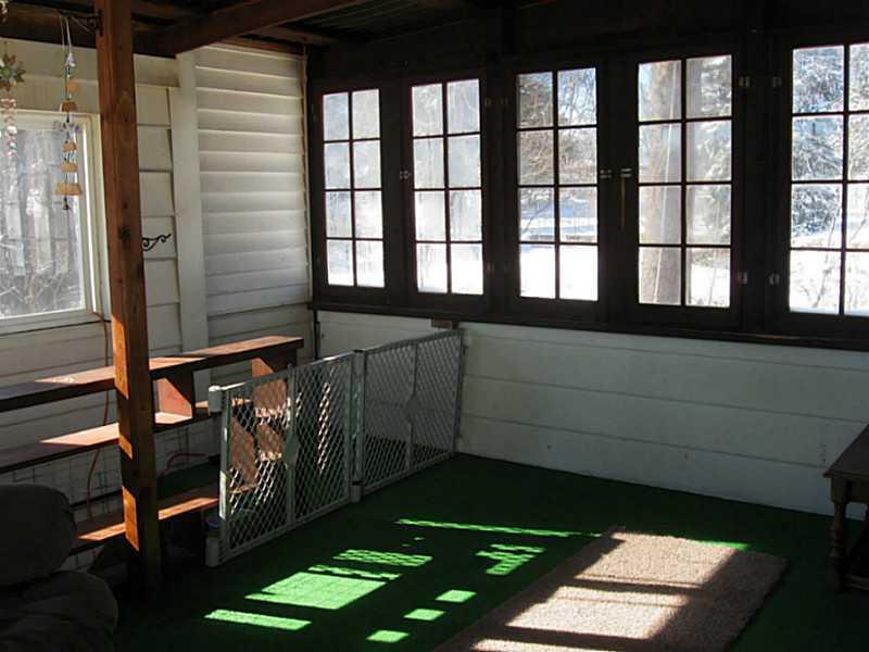 3087 Brodhead Road Aliquippa, PA 15001 - Photo 13 of 20 Sunroom.