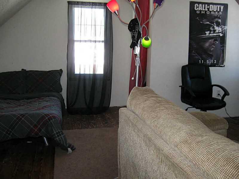 3087 Brodhead Road Aliquippa, PA 15001 - Photo 8 of 20 Bedroom.