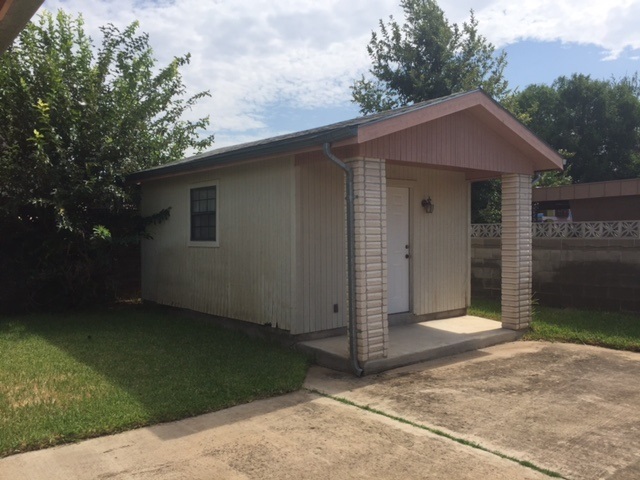 110 Indiana Street Laredo, TX 78041 - Photo 13 of 14 Gallery Image 13