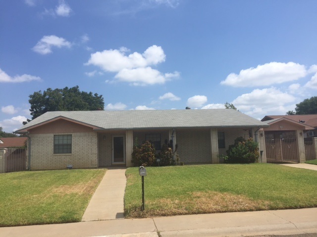 110 Indiana Street Laredo, TX 78041 - Photo 2 of 14 Gallery Image 2