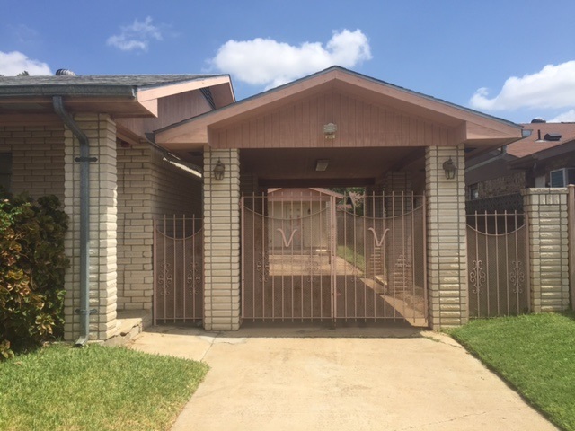110 Indiana Street Laredo, TX 78041 - Photo 3 of 14 Gallery Image 3