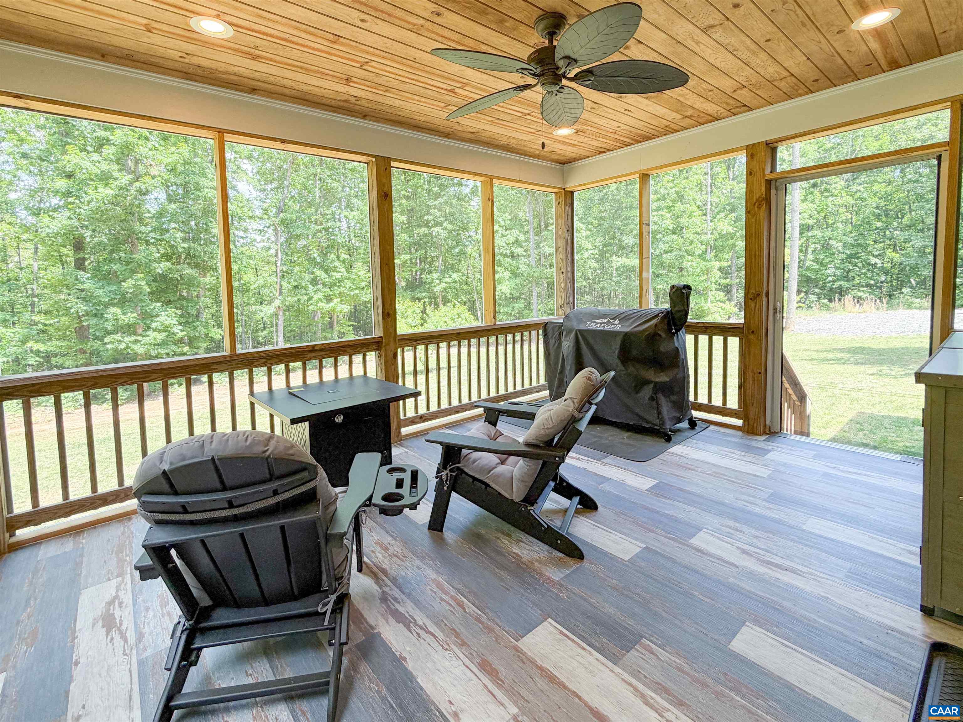 1387 Spreading Oak Road Arvonia, VA 23004 - Photo 37 of 43