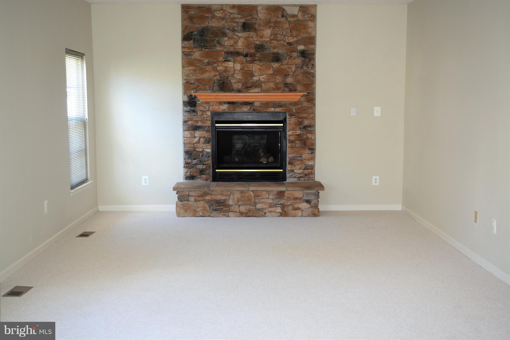 202 Spry Island Road Joppa, MD 21085 - Photo 2 of 15 Family Room