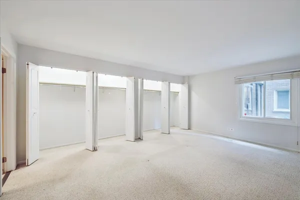 $335,000 | 411 Ashland Avenue, Unit 1A, River Forest, IL 60305