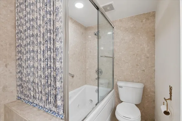 $335,000 | 411 Ashland Avenue, Unit 1A, River Forest, IL 60305