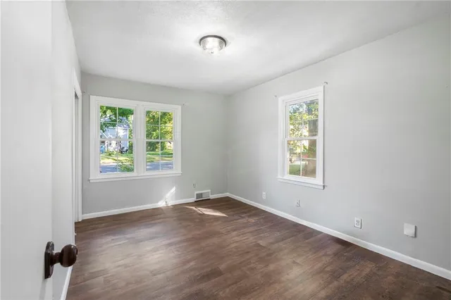 $335,000 | 1316 North Main Street, Independence, MO 64050