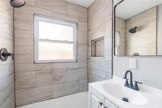 $335,000 | 1316 North Main Street, Independence, MO 64050