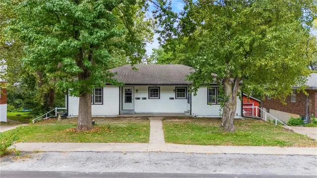 $335,000 | 1316 North Main Street, Independence, MO 64050