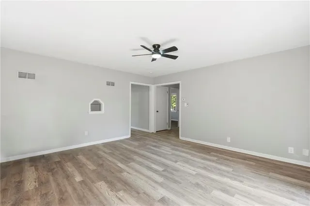 $335,000 | 1316 North Main Street, Independence, MO 64050