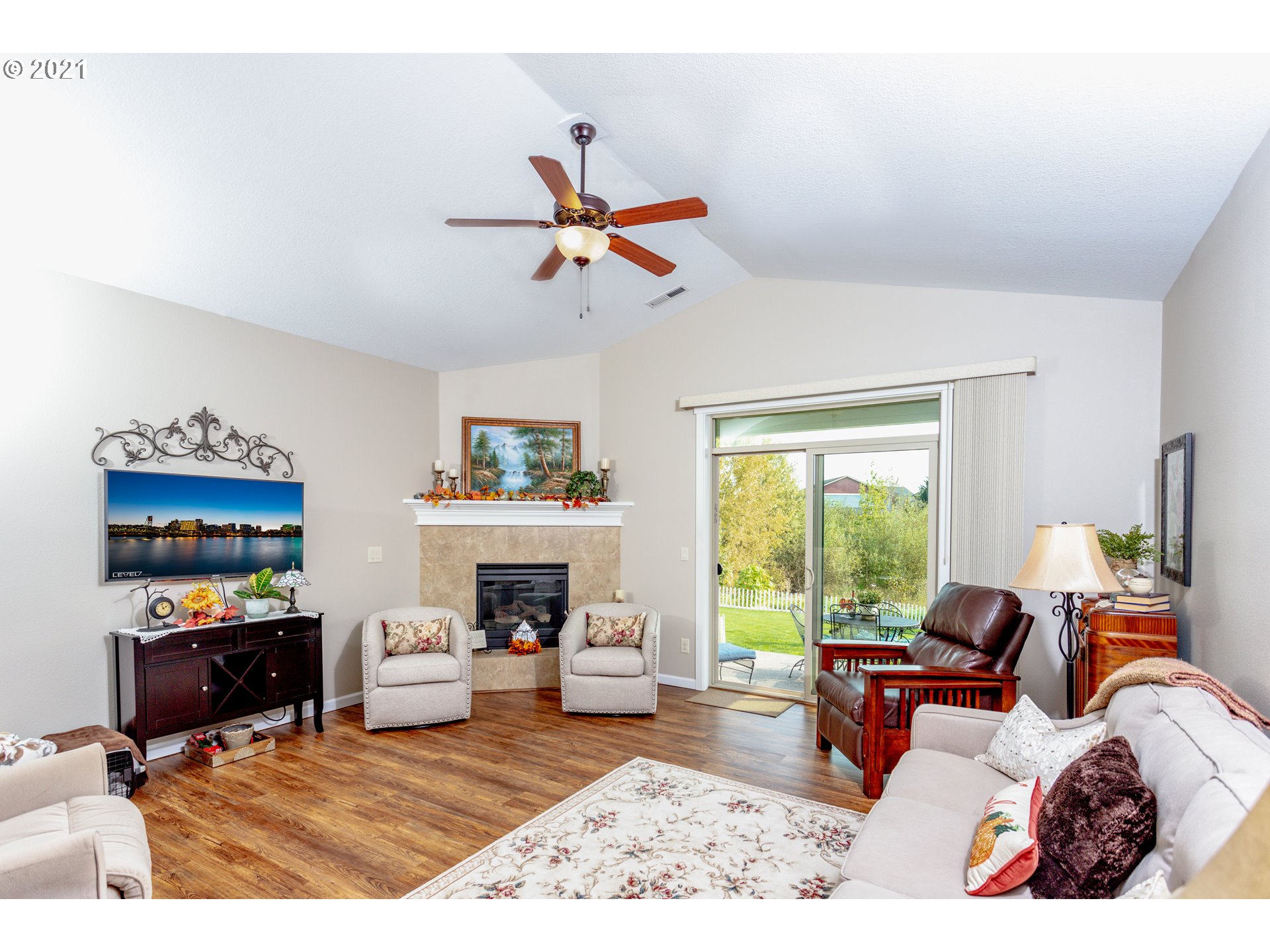 518 North Helens View Drive Ridgefield, WA 98642 - Photo 8 of 19