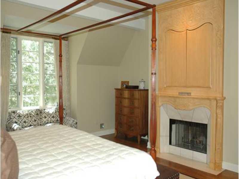 847 Persimmon Road Sewickley Heights, PA 15143 - Photo 11 of 19 Master Bedroom.
