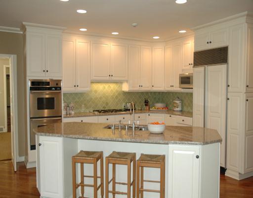 847 Persimmon Road Sewickley Heights, PA 15143 - Photo 6 of 19 Kitchen.