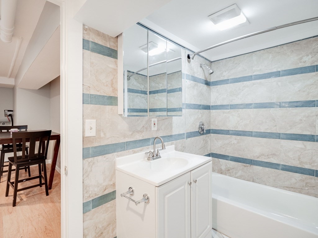 56 Lawrence Road Lynn, MA 01904 - Photo 19 of 36 Gallery Image 19