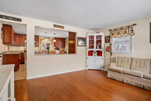 $425,000 | 59 Tondreau Court, Manchester, NH 03102