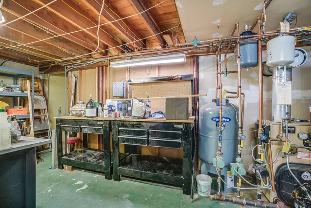 $425,000 | 59 Tondreau Court, Manchester, NH 03102