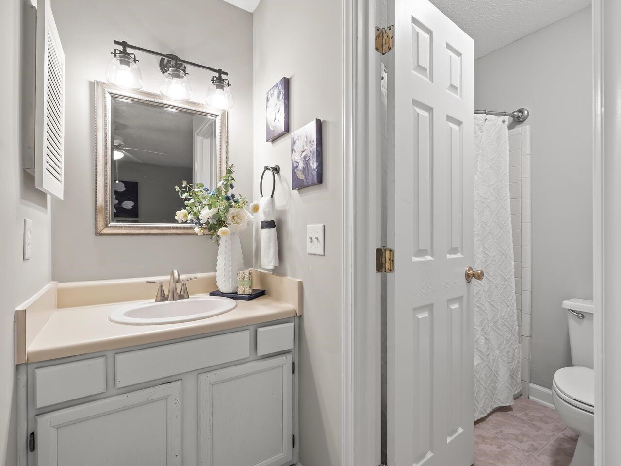 601 Broad Leaf Circle, Unit 601 Raleigh, NC 27613 - Photo 9 of 12 Photo 9